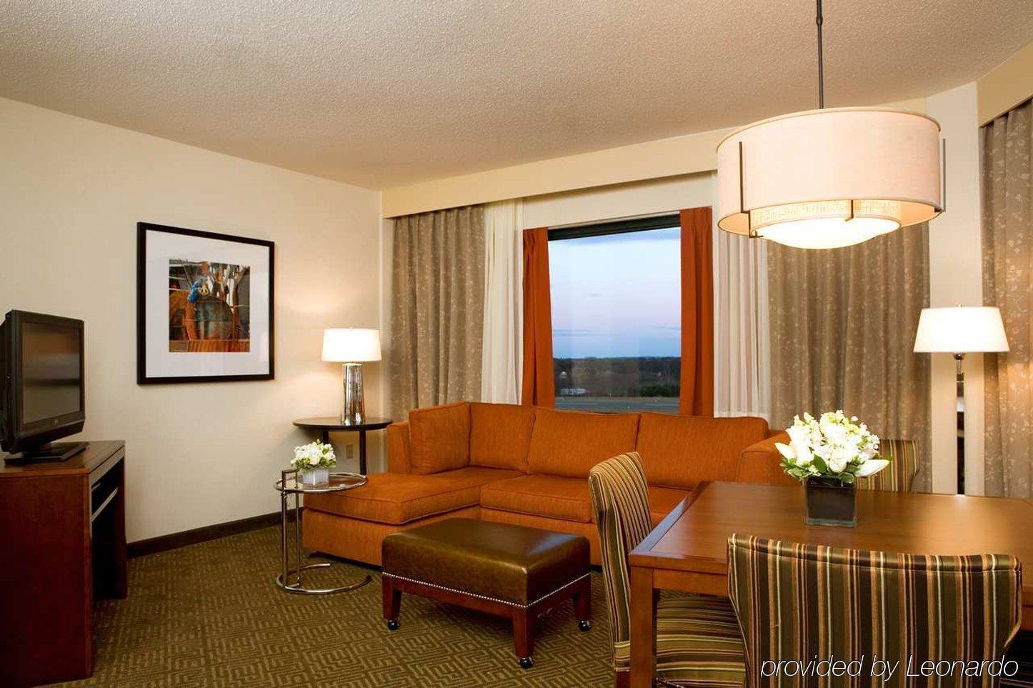 Embassy Suites By Hilton Portland Maine Quarto foto