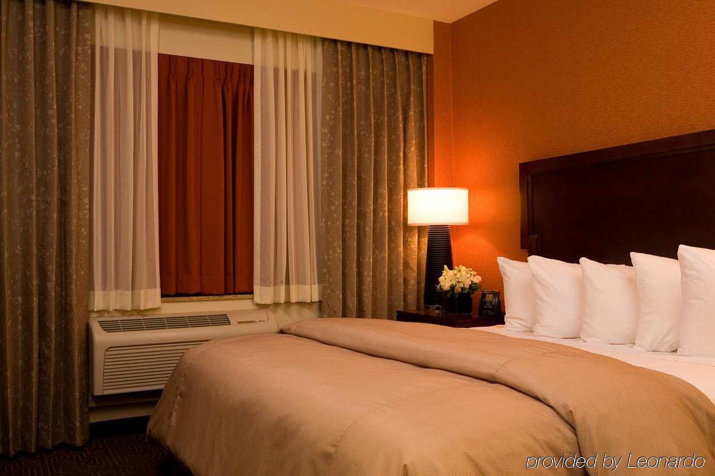 Embassy Suites By Hilton Portland Maine Quarto foto